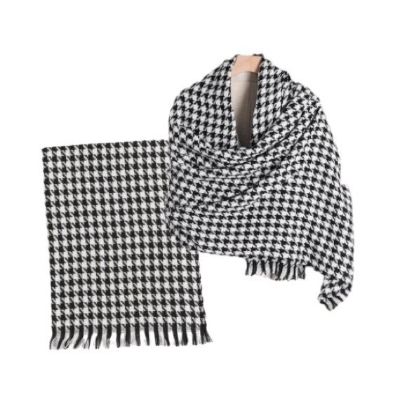 Time And Tru Black Stripe Houndstooth Blanket Wrap - Picture 9 of 10